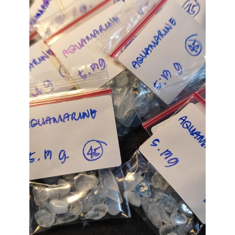CHEFFY Aquamarine Chips Crystal Gemstones