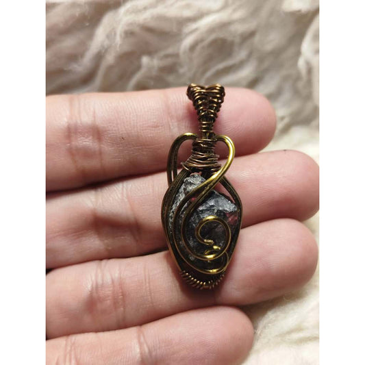 CHEFFY Wire Wrapped Garnet Raw Pendant Crystal Gemstone