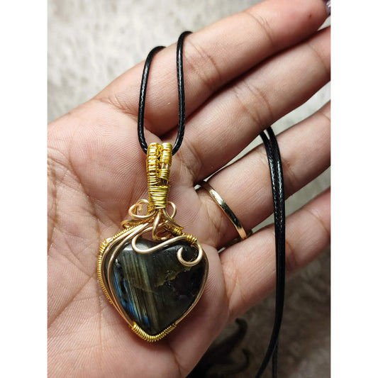 CHEFFY HQ Labra Heart Pendant