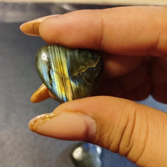 CHEFFY Labradorite Crystal Polished Heart Shape Gemstone