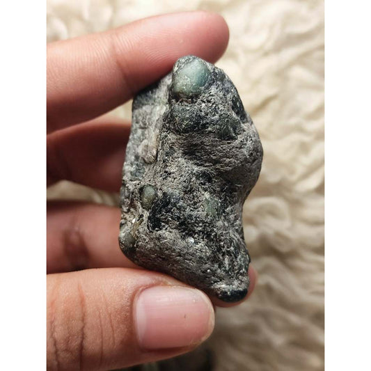 CHEFFY Emerald M-Budget Tumbled Stone 33.03g