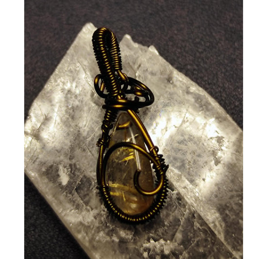 CHEFFY Ruti Quartz Wire Wrap Pendant
