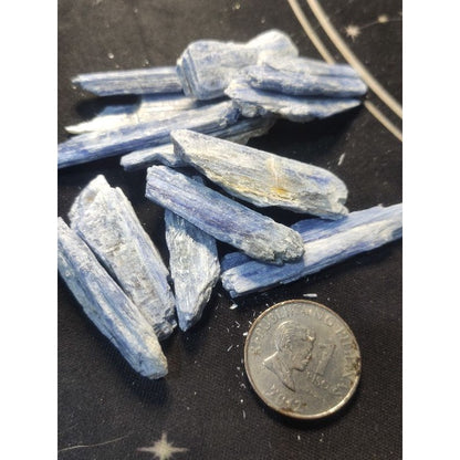 CHEFFY Blue Kyanite Crystal Gemstone