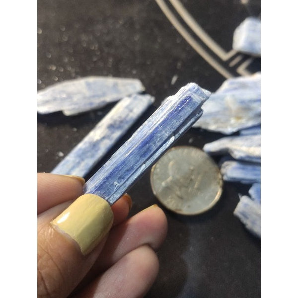 CHEFFY Blue Kyanite Crystal Gemstone