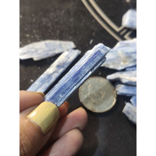 CHEFFY Blue Kyanite Crystal Gemstone