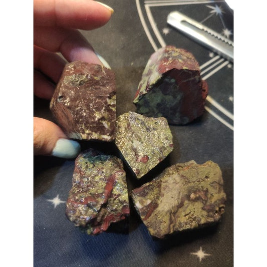 CHEFFY Dragon Bloodstone Gemstone Crystal