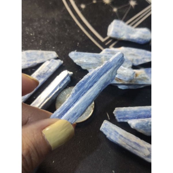 CHEFFY Blue Kyanite Crystal Gemstone
