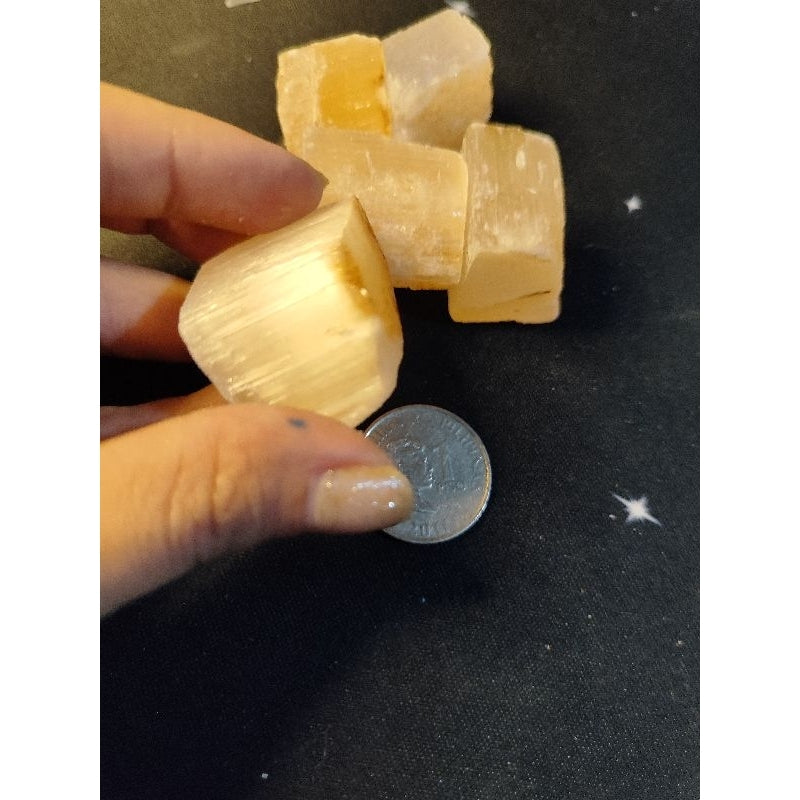 CHEFFY Peach Selenite Crystal Gemstone