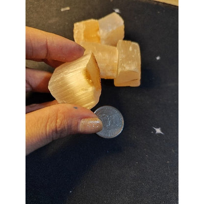 CHEFFY Peach Selenite Crystal Gemstone