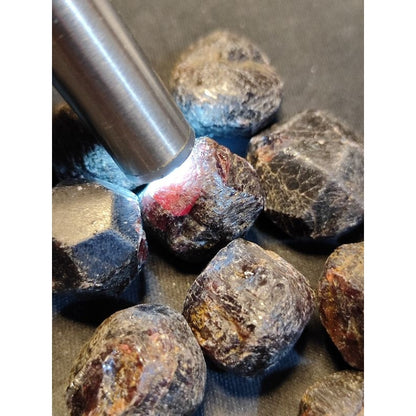 CHEFFY Garnet Crystals Gemstones Raw