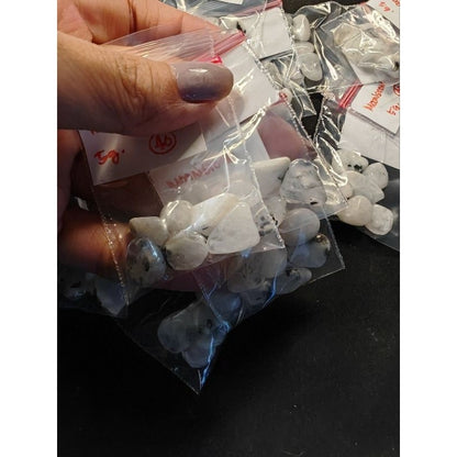 CHEFFY Moonstone Chips Gemstone Crystals