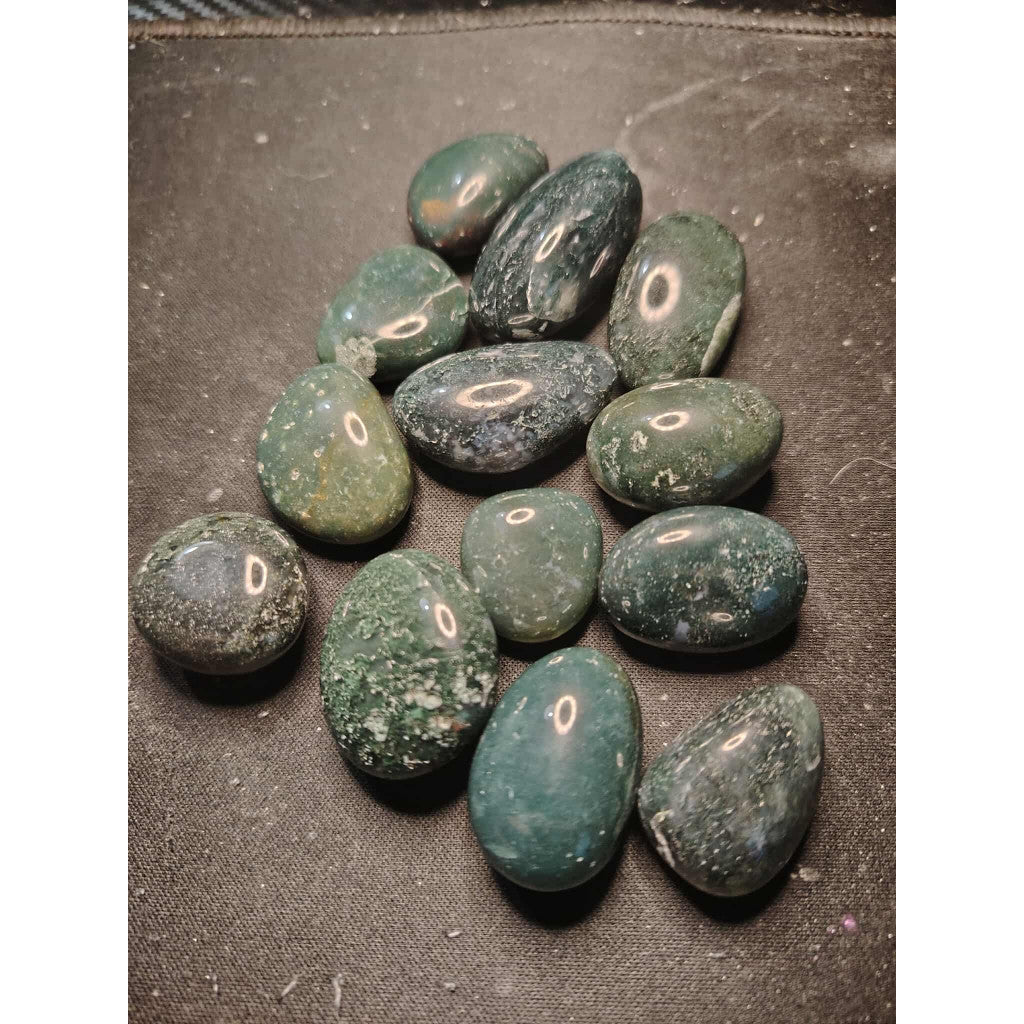 CHEFFY DARK Moss Agate Tumbled Crystals Gemstones