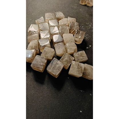 CHEFFY Smoky Quartz Tumbled Cubes Crystals Gemstones