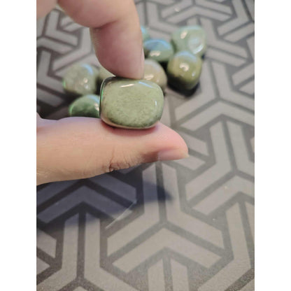 CHEFFY Light Green Jasper Bloodstone Crystal Gemstones