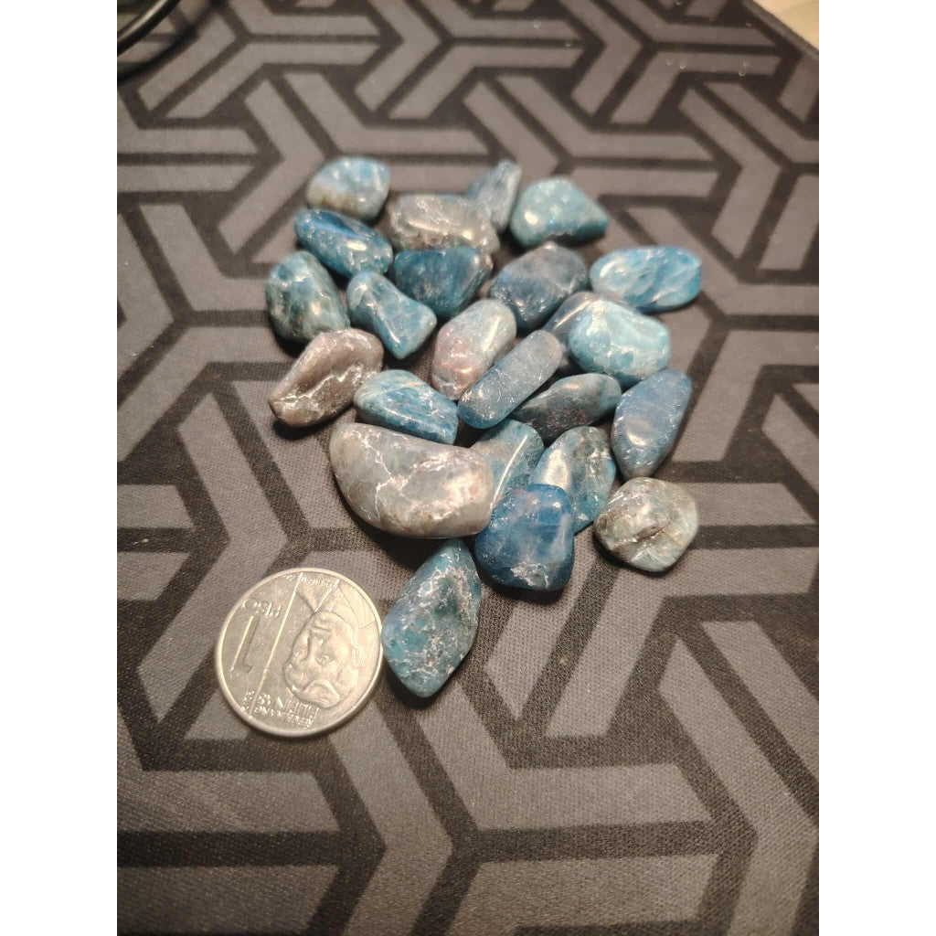 CHEFFY Blue Apatite Tumbled Crystal Gemstone
