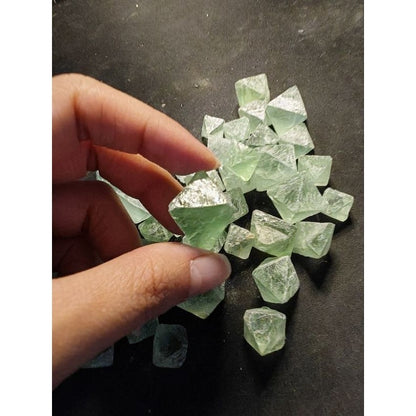 CHEFFY Green Fluorite Octahedral Crystals Gemstones