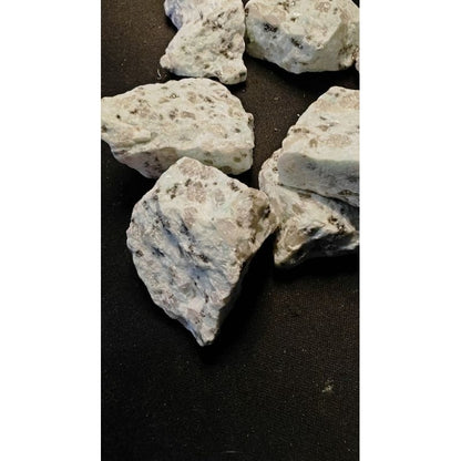 CHEFFY Kiwi Jasper Raw Gemstone Crystals