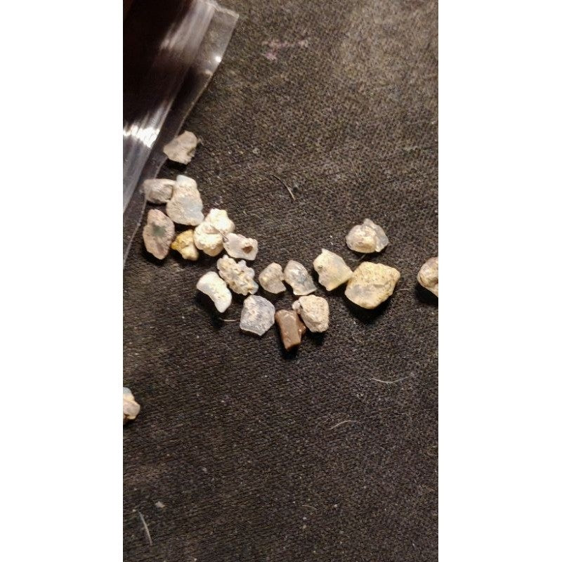CHEFFY Ethiopian Opal Raw Chips Crystals Gemstones Per Pack