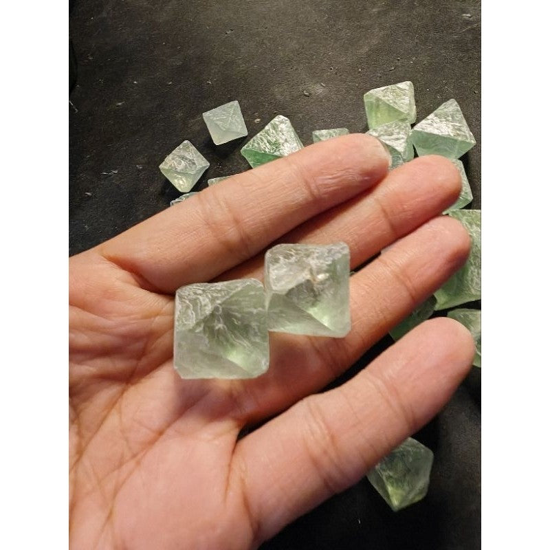 CHEFFY Green Fluorite Octahedral Crystals Gemstones