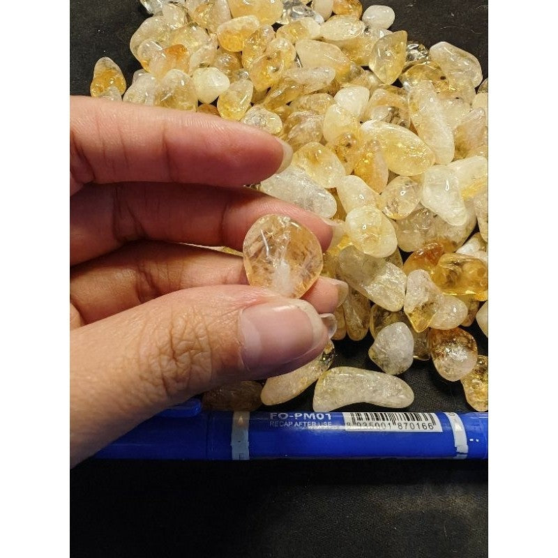 CHEFFY Petite Citrine Mini Tumbled Crystals - Sold Per Piece