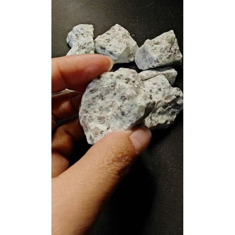 CHEFFY Kiwi Jasper Raw Gemstone Crystals