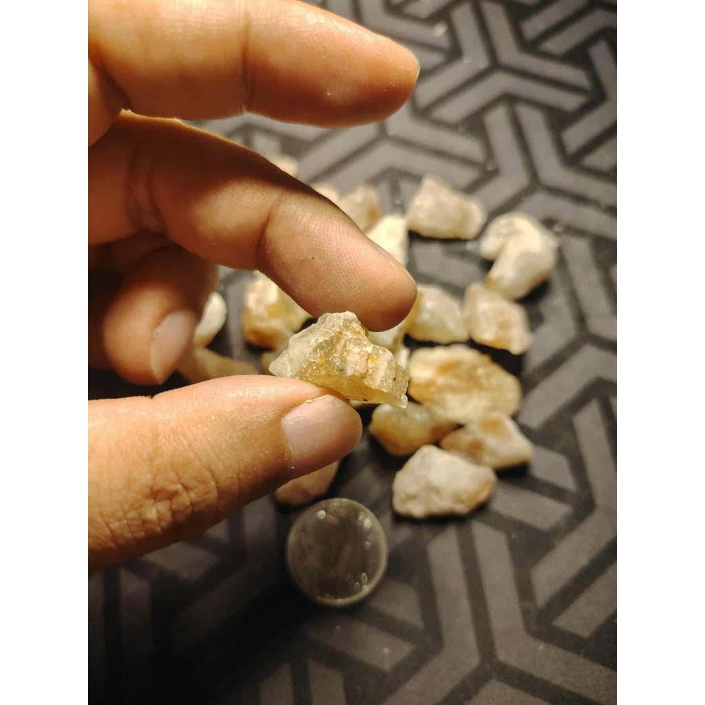 CHEFFY Sunstone Raw Crystal Gemstones