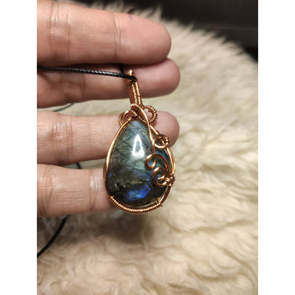 CHEFFY Wire Wrapped H.Q Labradorite Pendant Crystal Gemstone