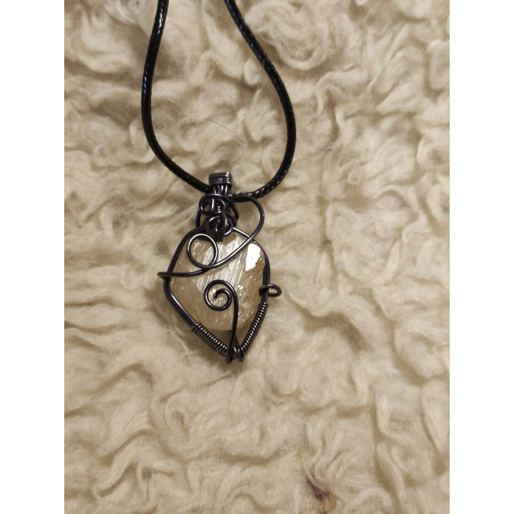 CHEFFY Wire Wrapped Citrine Lemon Pendant Crystal Gemstone