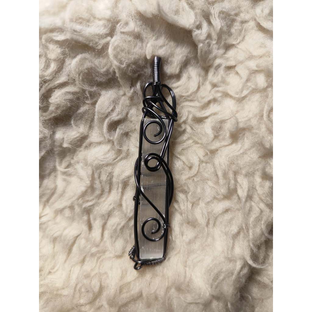 CHEFFY Wire Wrapped Satin Spar Pendant Crystal Gemstone