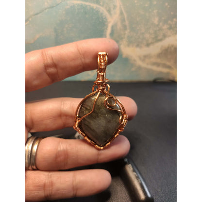 CHEFFY Wire Wrapped Labradorite Crystal Gemstone