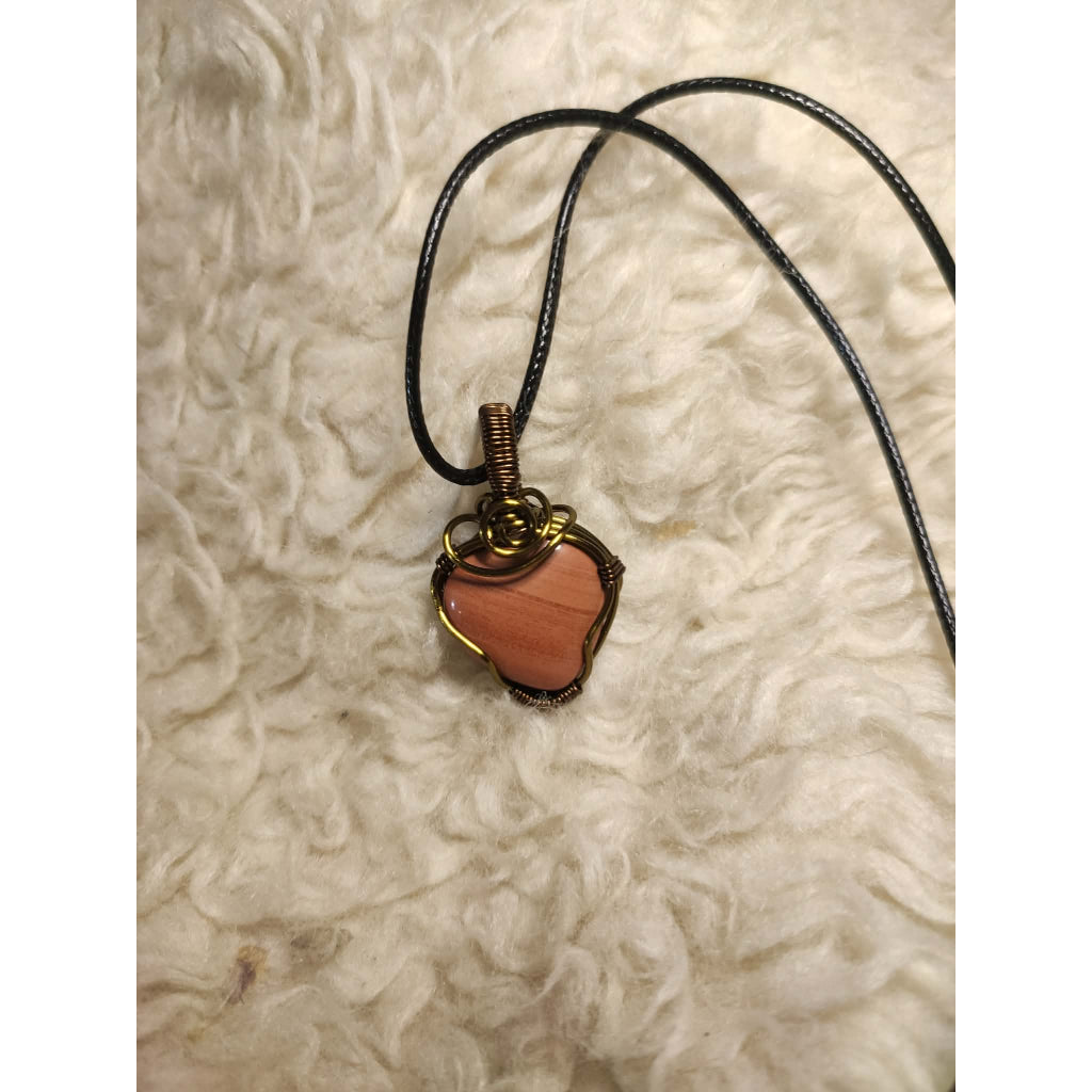 CHEFFY Wire Wrapped Red Agate Pendant Crystal Gemstone