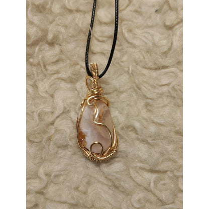 CHEFFY Wire Wrapped Sakura  Pendant Crystal Gemstone Tumbled