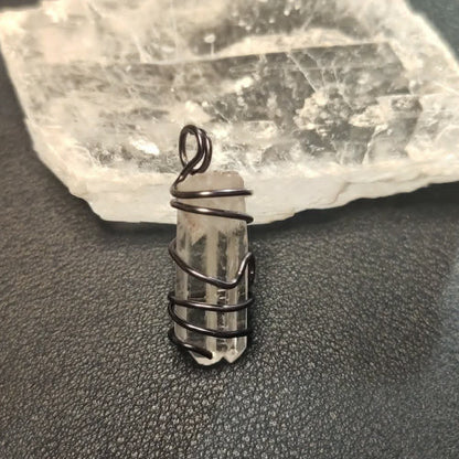 CHEFFY Wire Wrapped Twin Clear Quartz Pendant Crystal Gemstone