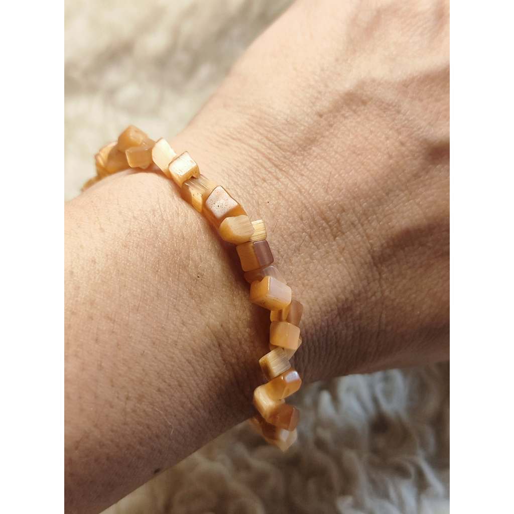 CHEFFY Sunstone Bracelet (4mm) | Genuine Natural Crystal Gemstone