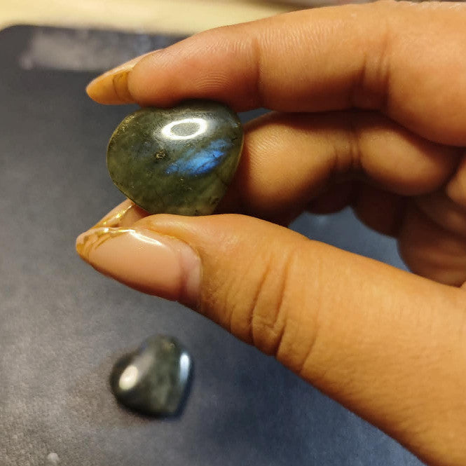 CHEFFY Labradorite Crystal Polished Heart Shape  Gemstone