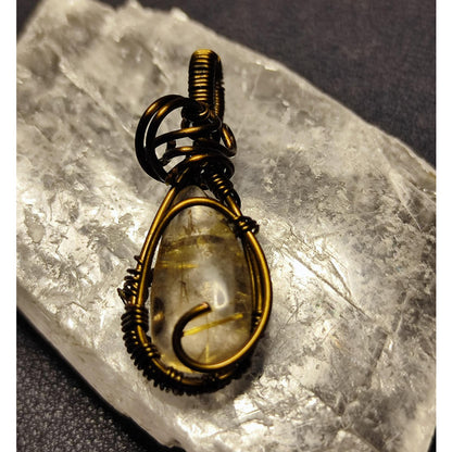 CHEFFY Ruti Quartz Wire Wrap Pendant