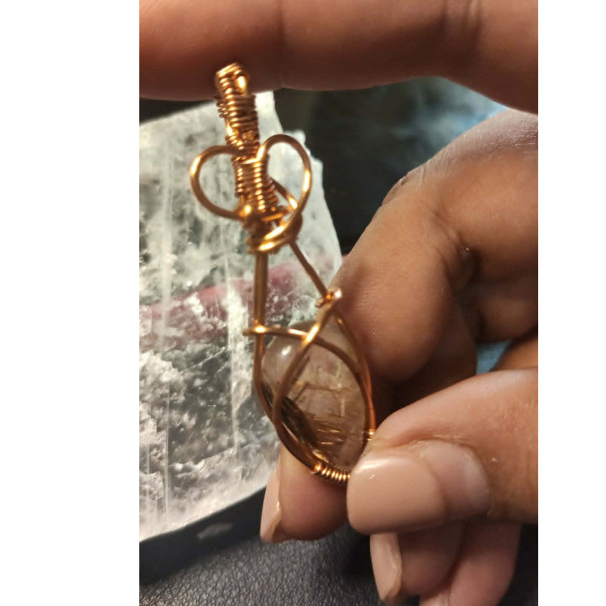 CHEFFY Copper Rutilated Quartz Wire Wrap Pendant