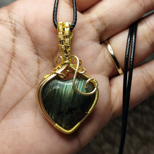 CHEFFY HQ Labra Heart Pendant