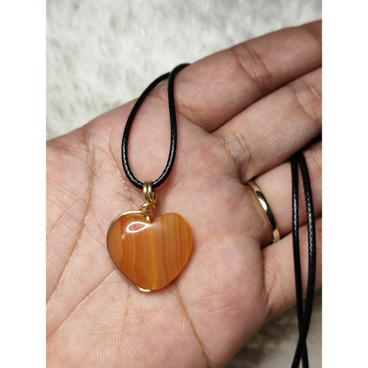 CHEFFY Carnelian Heart  Wire Wrap Pendant