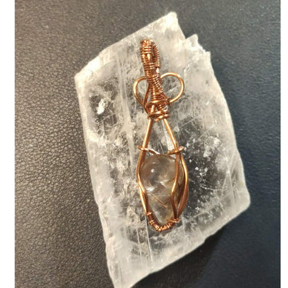 CHEFFY Copper Rutilated Quartz Wire Wrap Pendant