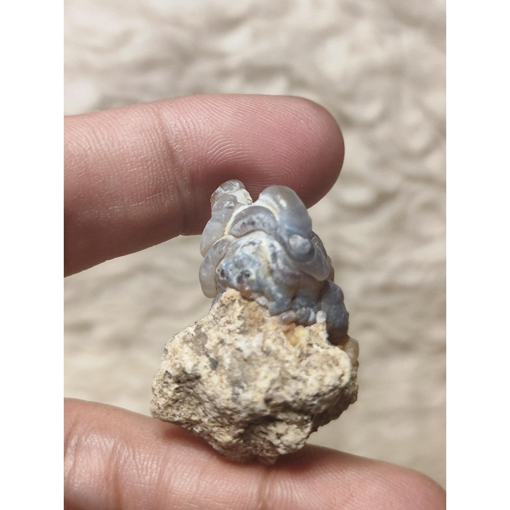 CHEFFY Raw Fire Agate – Authentic Healing Crystal, Grounding & Vitality Stone, Collector Piece