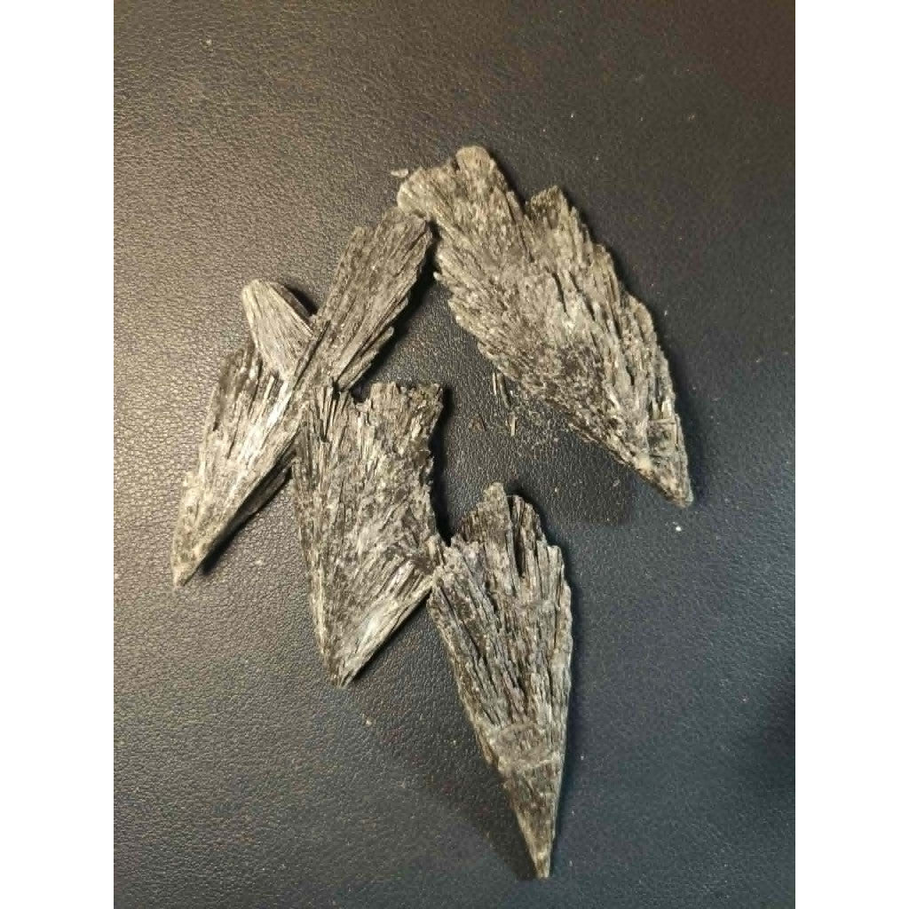CHEFFY LARGE Black Kyanite Crystal Gemstone