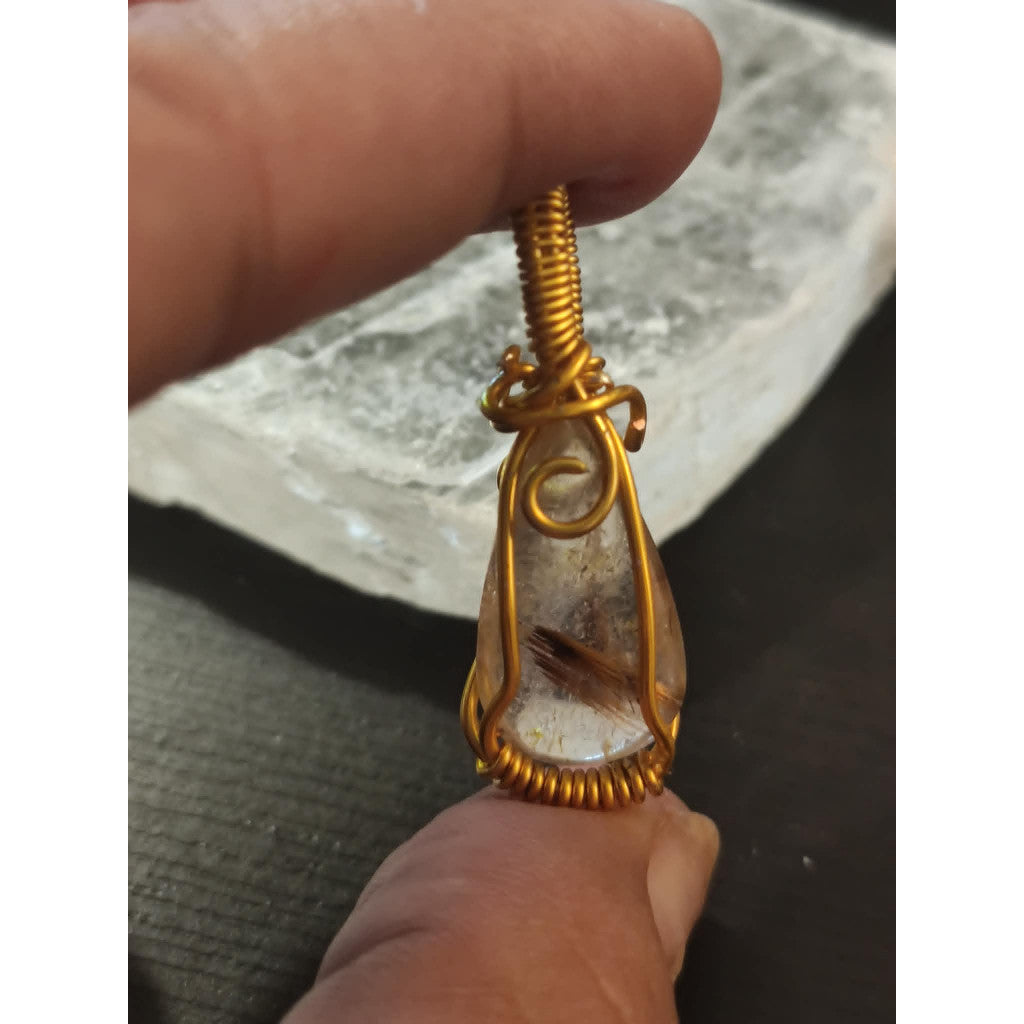 CHEFFY Golden Rutilated Quartz Wire Wrap Pendant #1