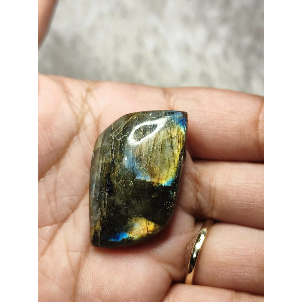 CHEFFY [RANDOM PICK] Labradorite Freeform Cabochon - Natural Crystal - Sold Per Piece
