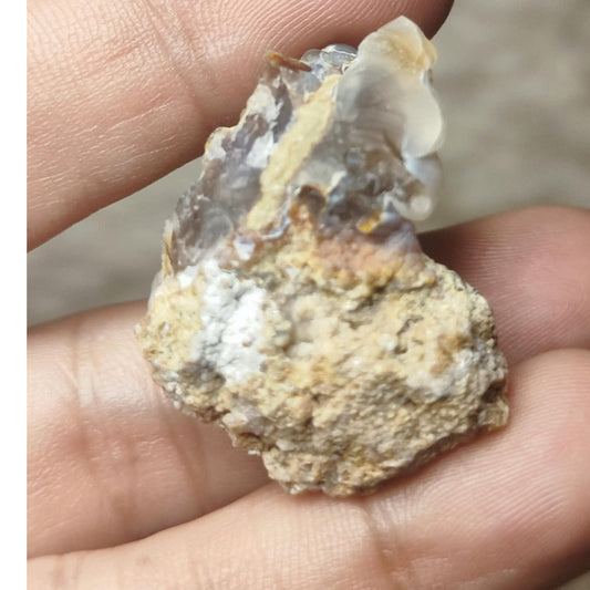 CHEFFY Fire Agate Specimen – Authentic Healing Crystal, Grounding & Vitality Stone (32.1mm)
