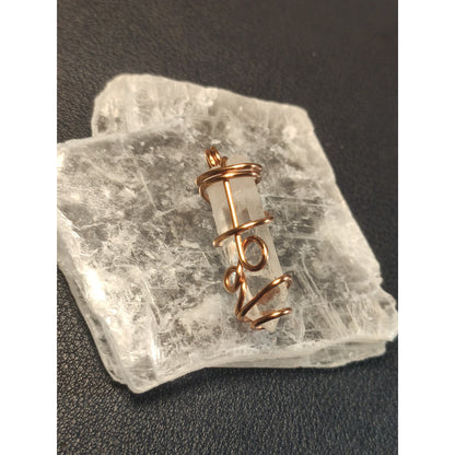 CHEFFY Wire Wrapped Raw Clear Quartz  Pendant Crystal Gemstone