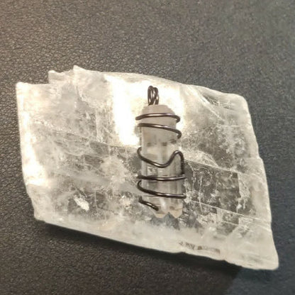 CHEFFY Wire Wrapped Twin Clear Quartz Pendant Crystal Gemstone
