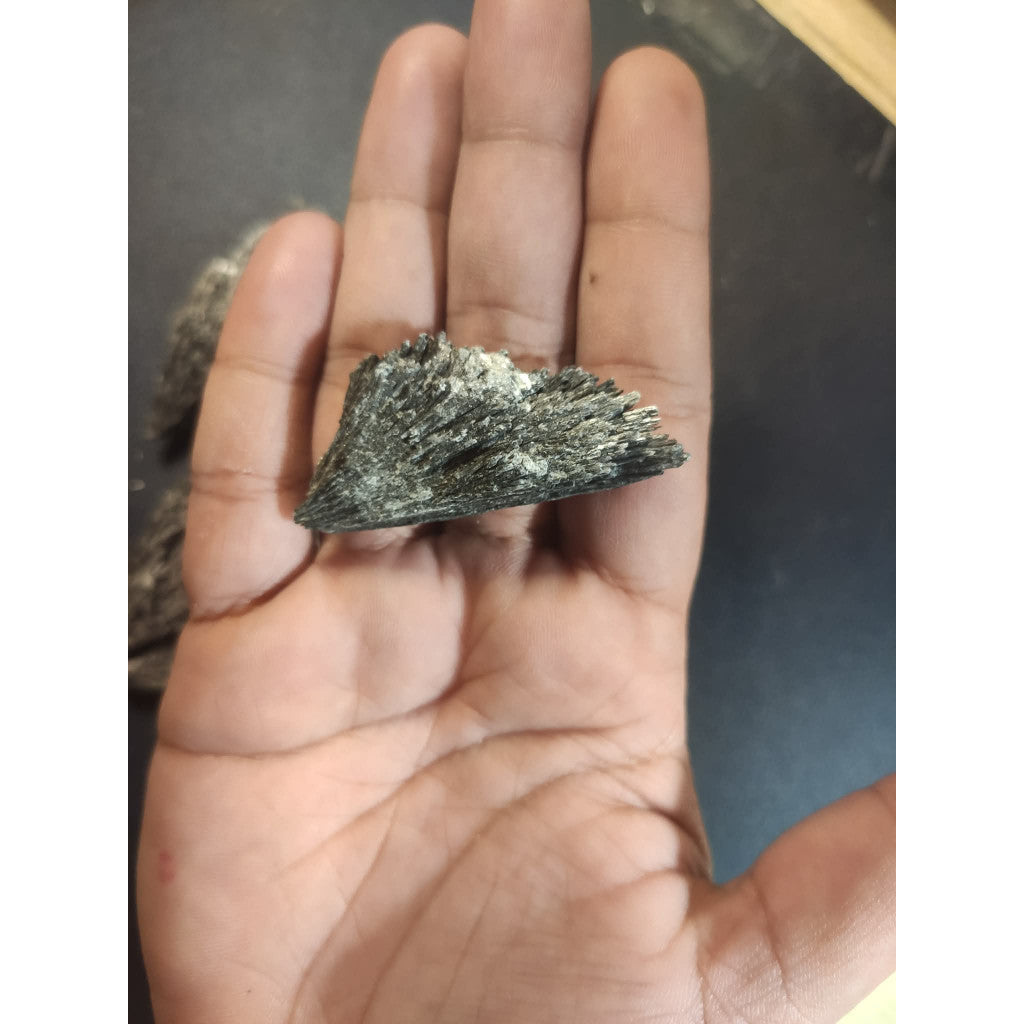 CHEFFY Black Kyanite Crystal Gemstone