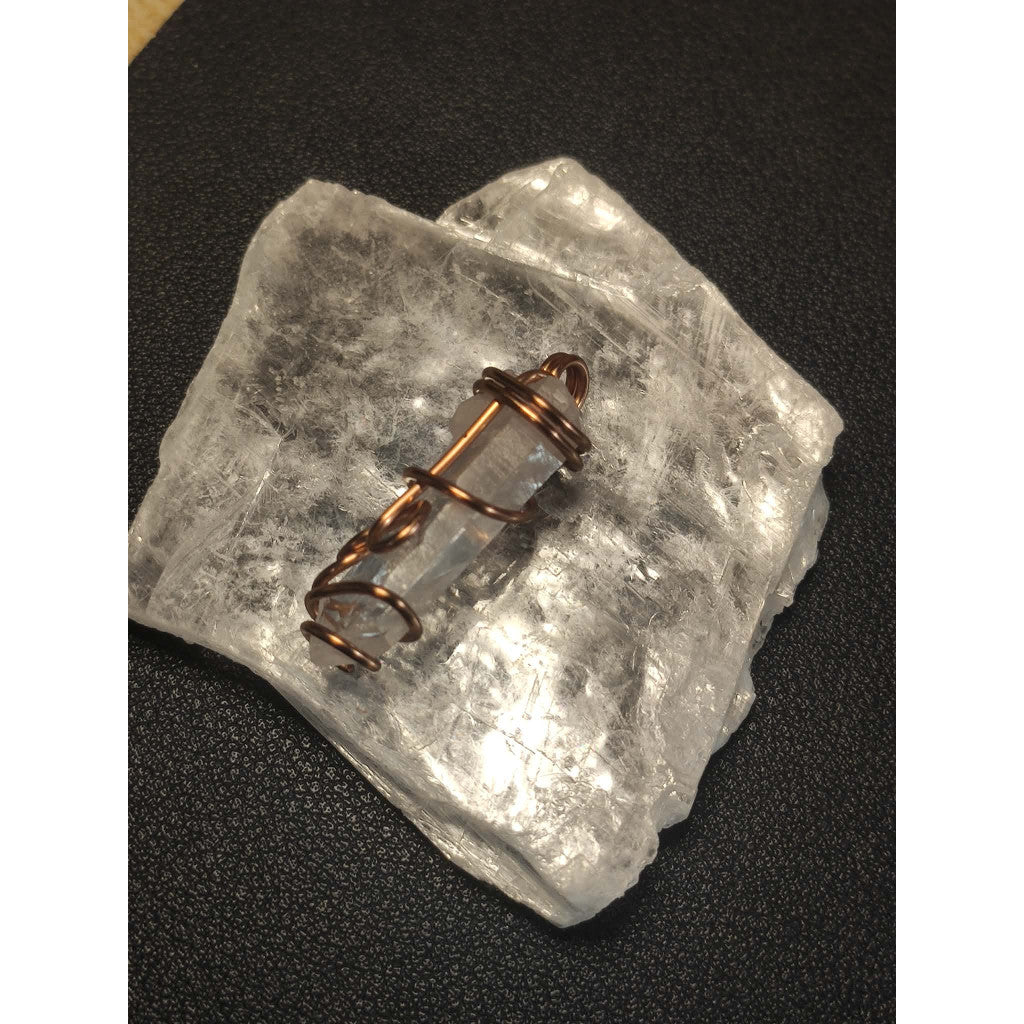 CHEFFY Wire Wrapped Raw Clear Quartz  Pendant Crystal Gemstone