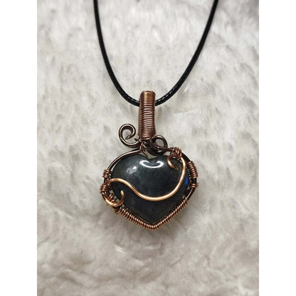 CHEFFY Labradorite Heart Pendant - Copper Wire Wrapped - Natural Crystal Necklace